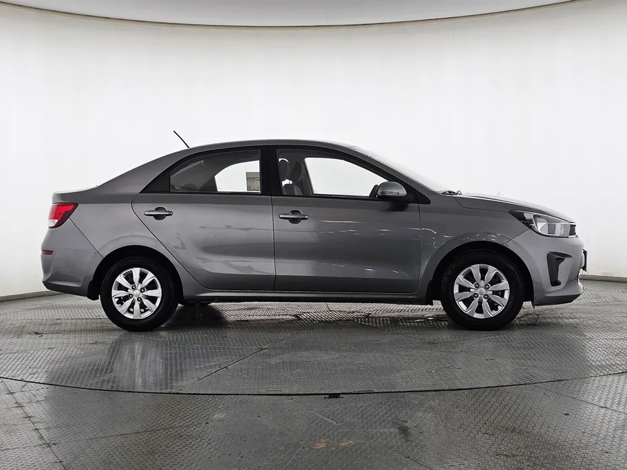 2025 Kia Pegas LX 