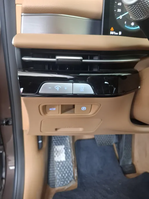جينيسيس G80 PRESTIGE 2025 