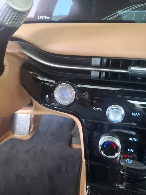 جينيسيس G80 PRESTIGE 2025 