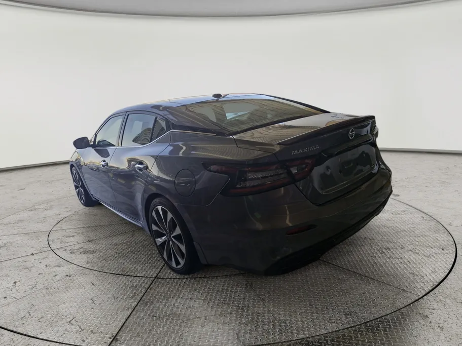 2022 Nissan Maxima SR 