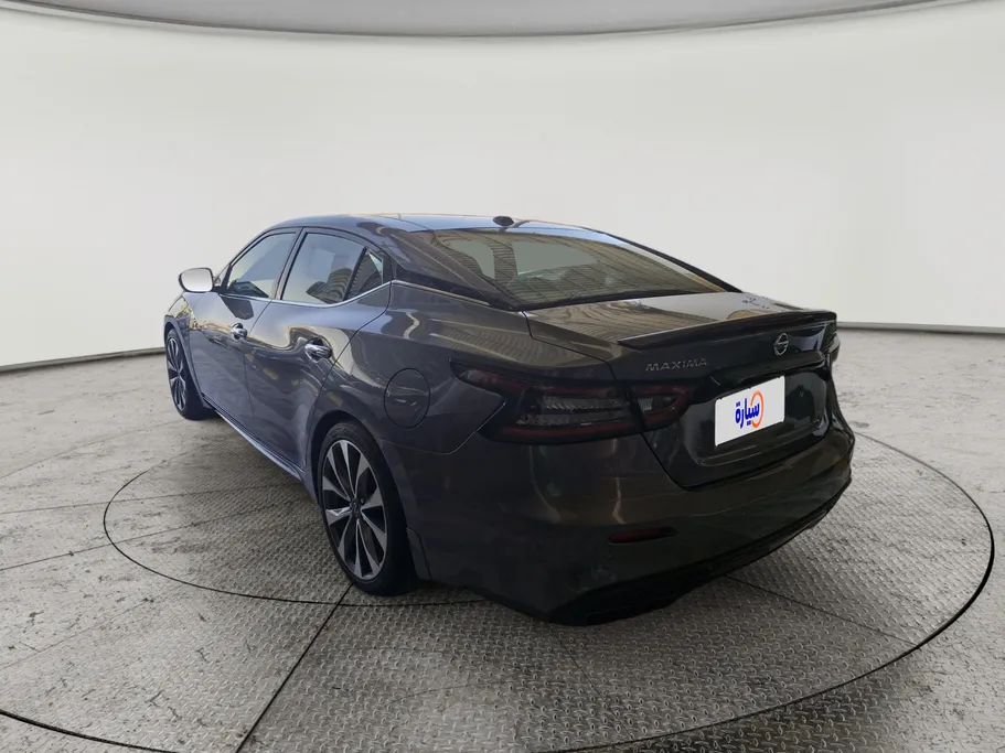 2022 Nissan Maxima SR 