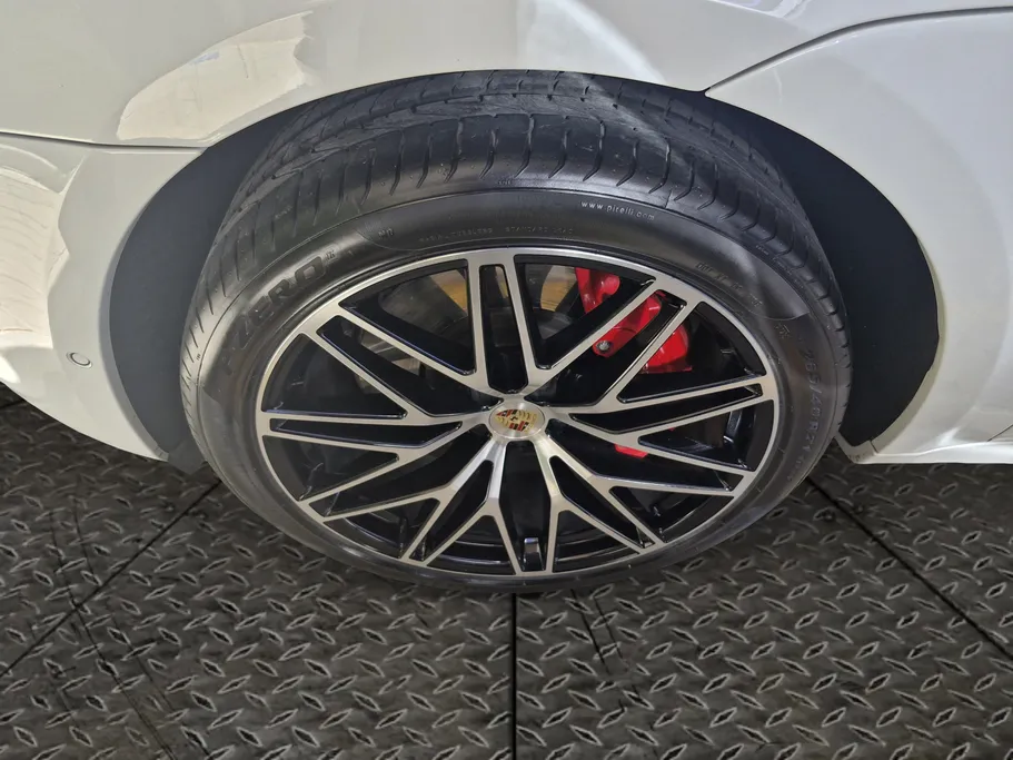 بورش ماكان GTS 2023 