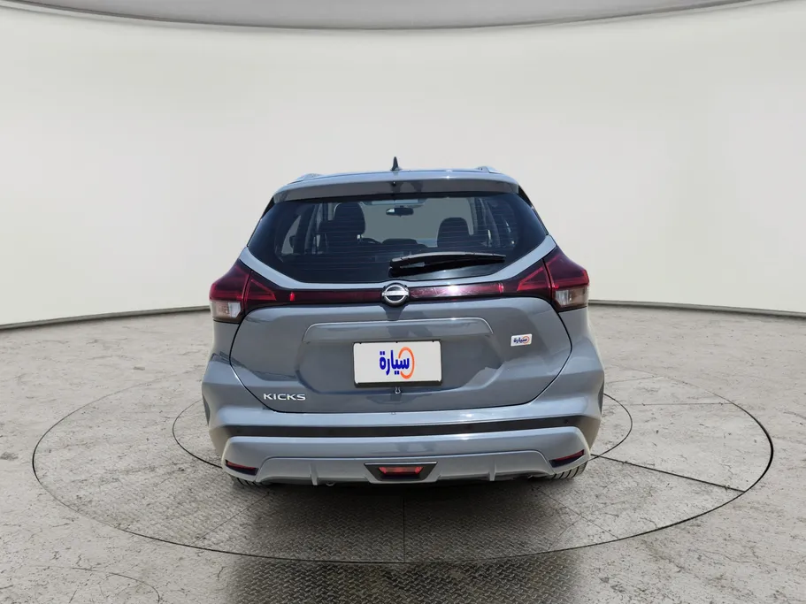 2024 Nissan Kicks S 