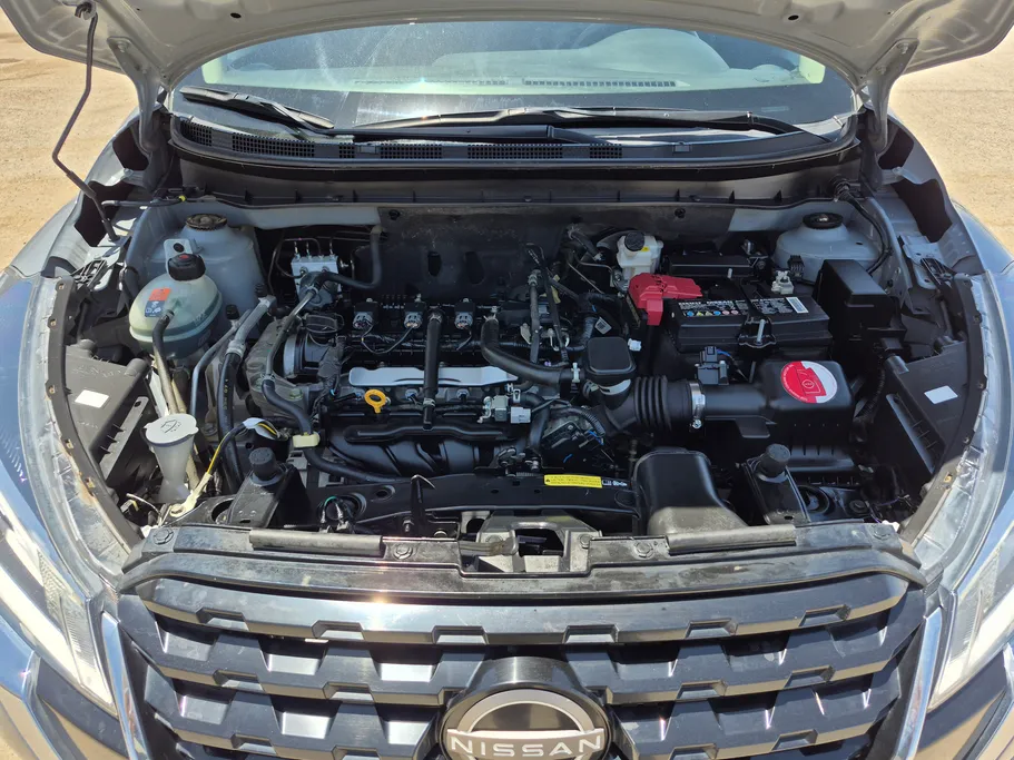 2024 Nissan Kicks S 