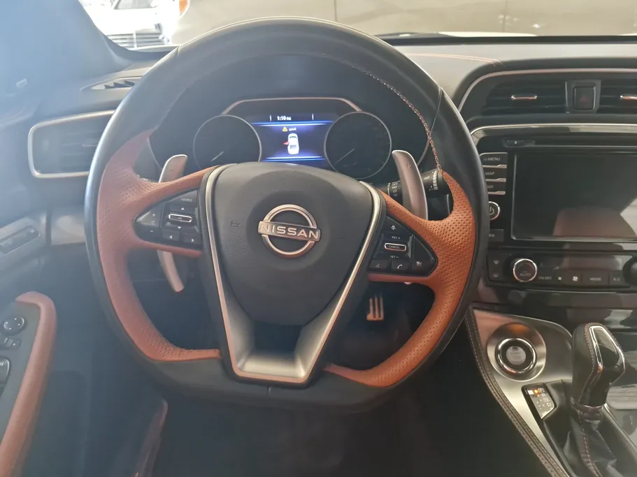2023 Nissan Maxima SR 