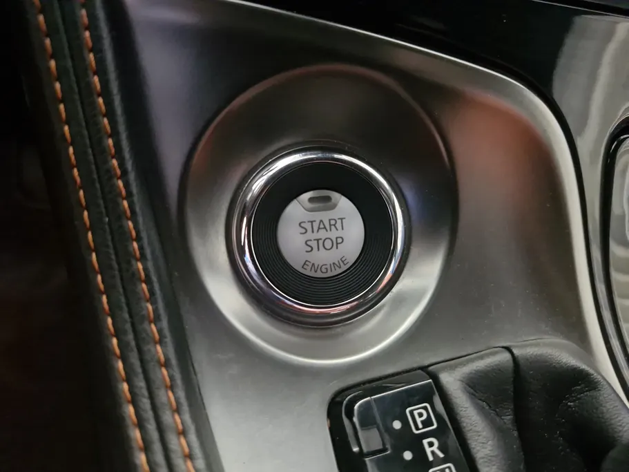 2023 Nissan Maxima SR 