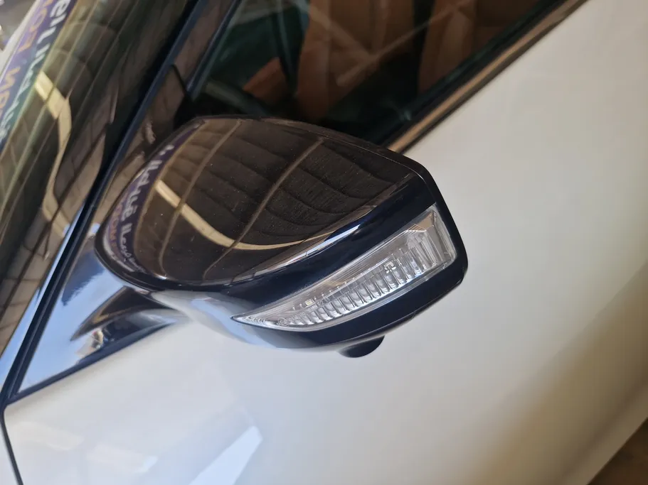 2023 Nissan Maxima SR 