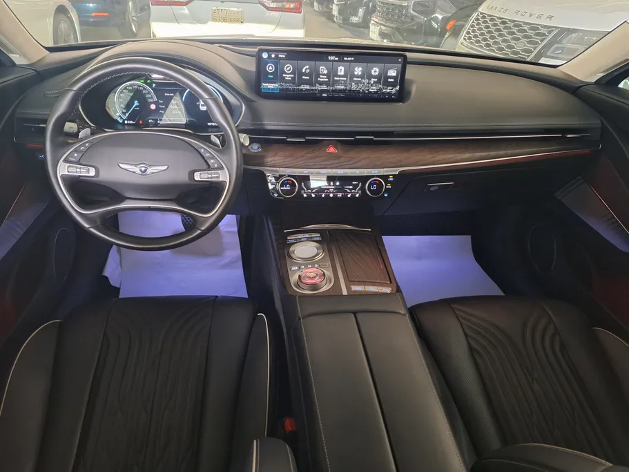 جينيسيس G80 ROYAL 2022 