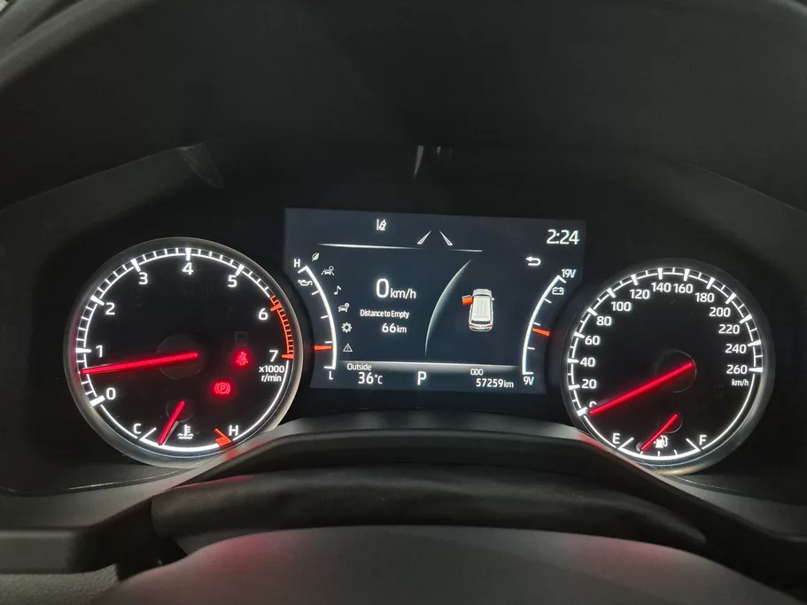 تويوتا لاندكروزر VXR 2023 