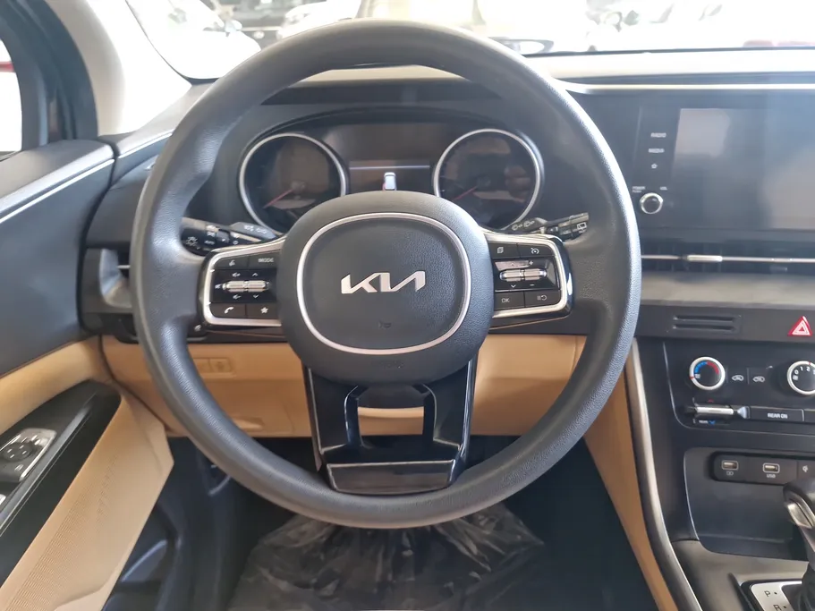 2022 Kia Carnival GL 