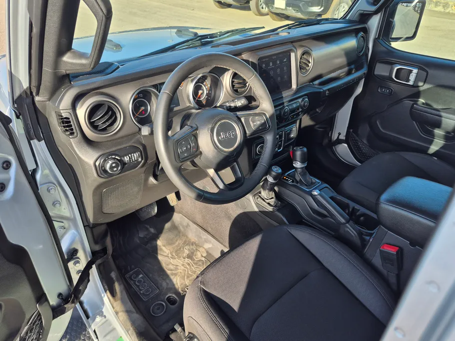 2023 Jeep Wrangler Sport 