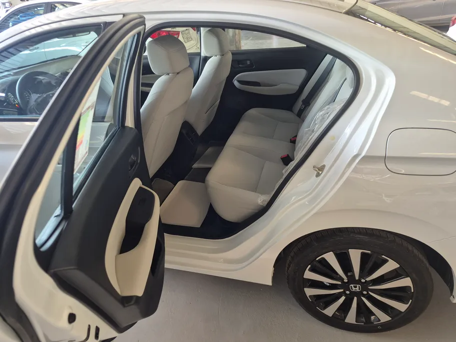 هوندا سيتى LX Sport 2024 