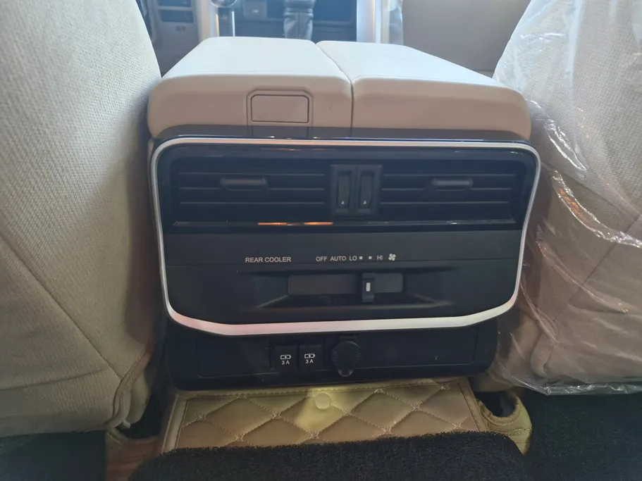 تويوتا لاندكروزر GXR2 2025 