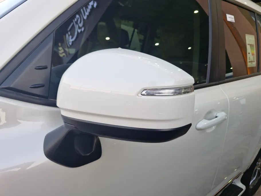 تويوتا لاندكروزر GXR2 2025 