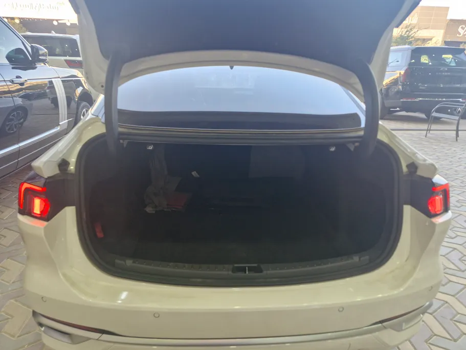 2026 Ford Taurus Titanium 