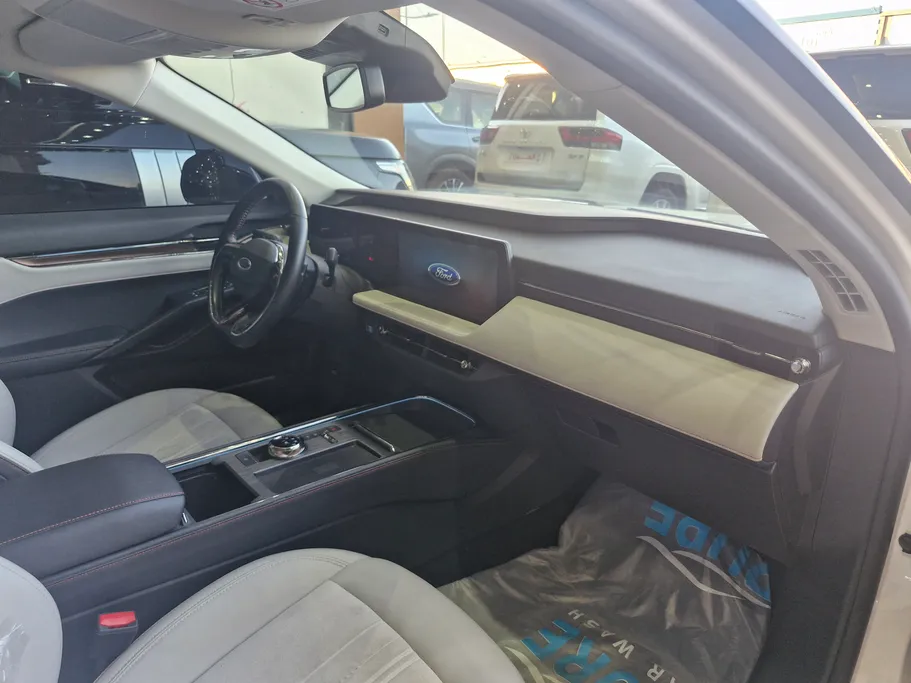 2026 Ford Taurus Titanium 