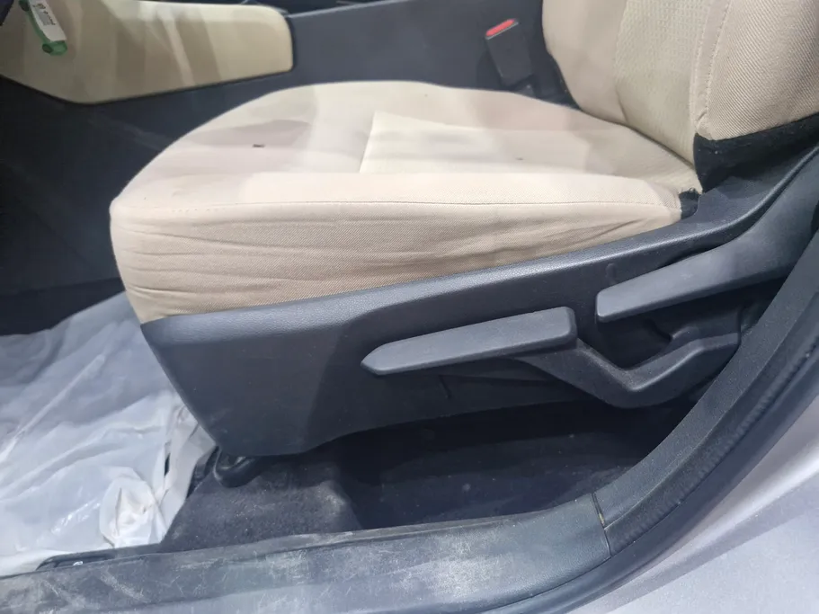 2023 Toyota Yaris  Y 
