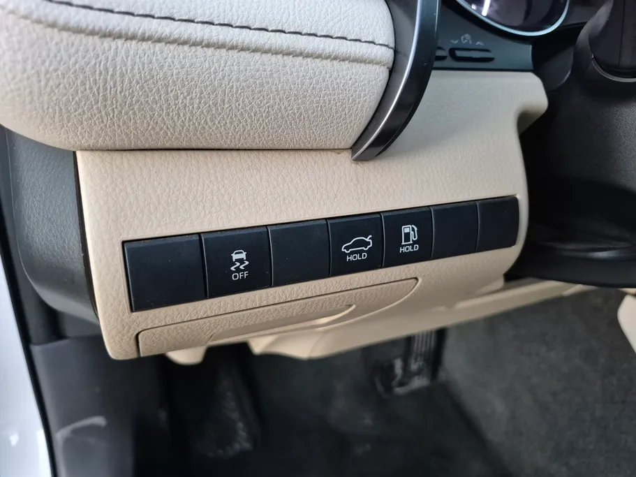 2023 Toyota Camry  LE 