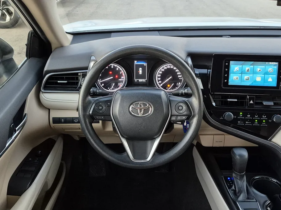 2023 Toyota Camry  LE 