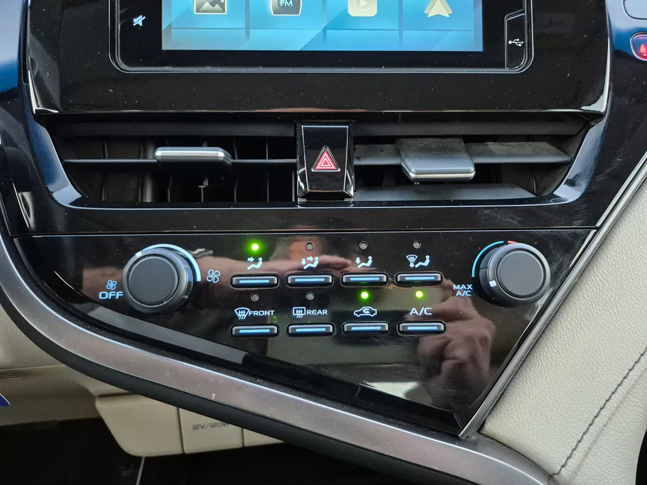 2023 Toyota Camry  LE 