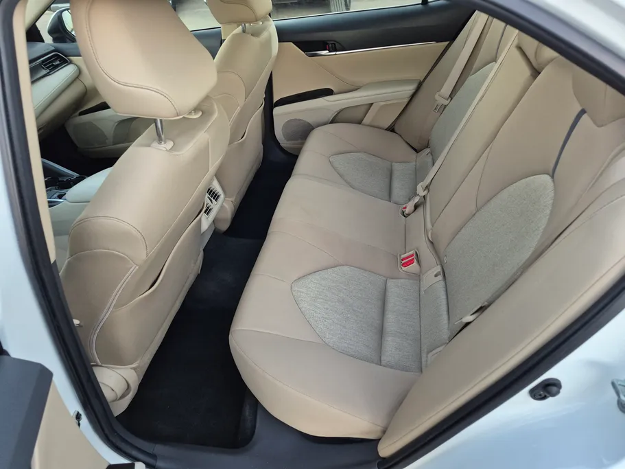 2023 Toyota Camry  LE 