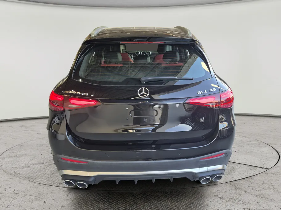 2025 Mercedes GLC 43 