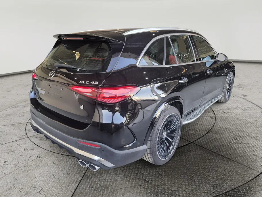 2025 Mercedes GLC 43 