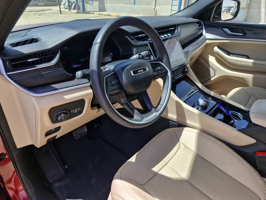 2023 Jeep Grand Cherokee ليمتد 