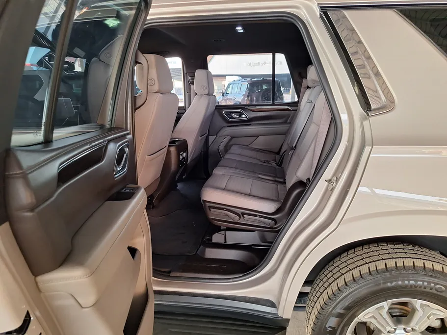 2021 GMC Yukon SLE 