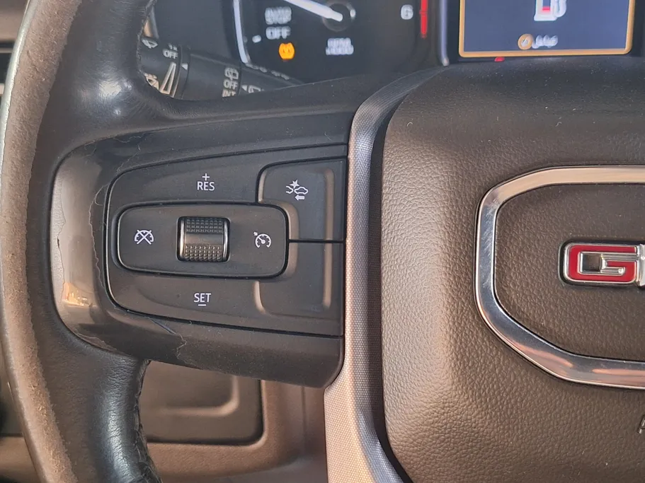 2021 GMC Yukon SLE 