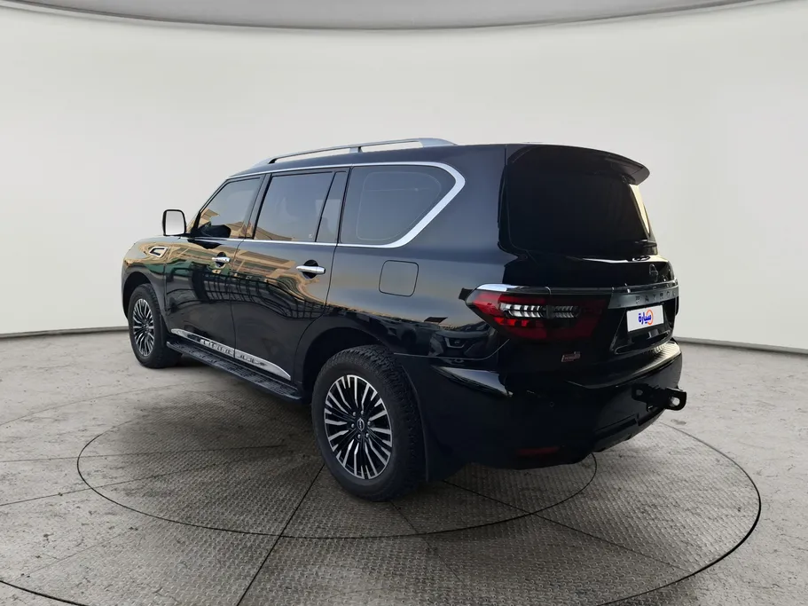 2023 Nissan Patrol Platinum 