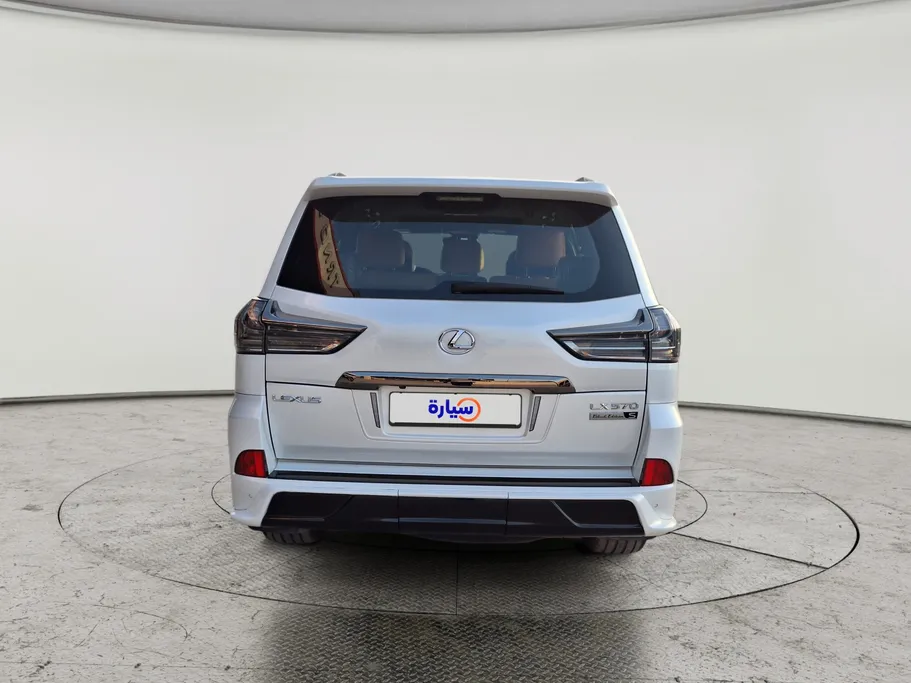 لكزس LX 570 Black Ed. 2020 
