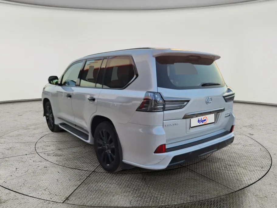 لكزس LX 570 Black Ed. 2020 