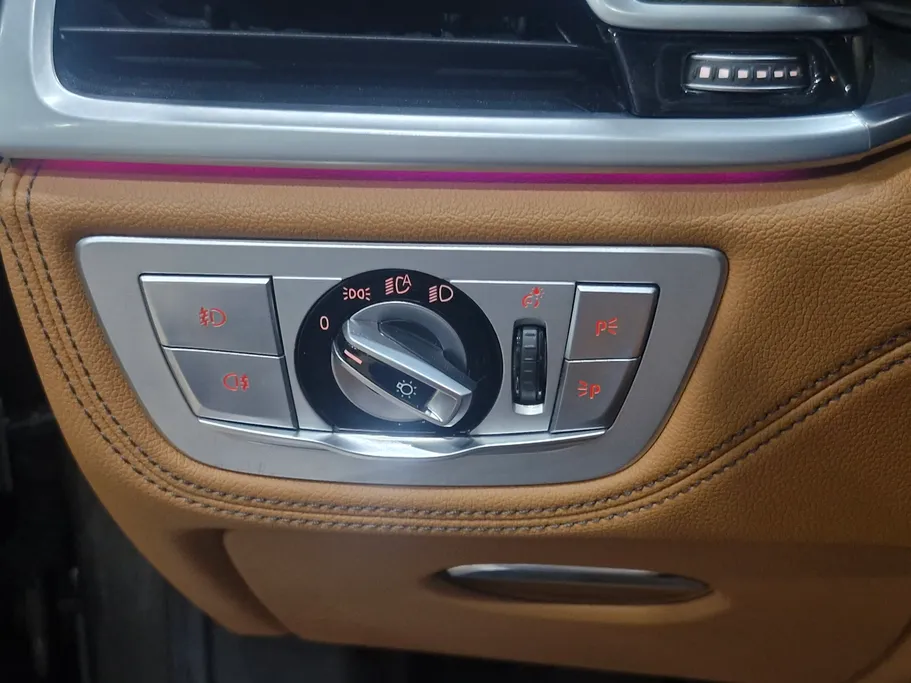 2018 BMW 7 Series 740Li 