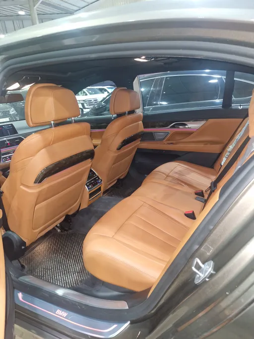 2018 BMW 7 Series 740Li 