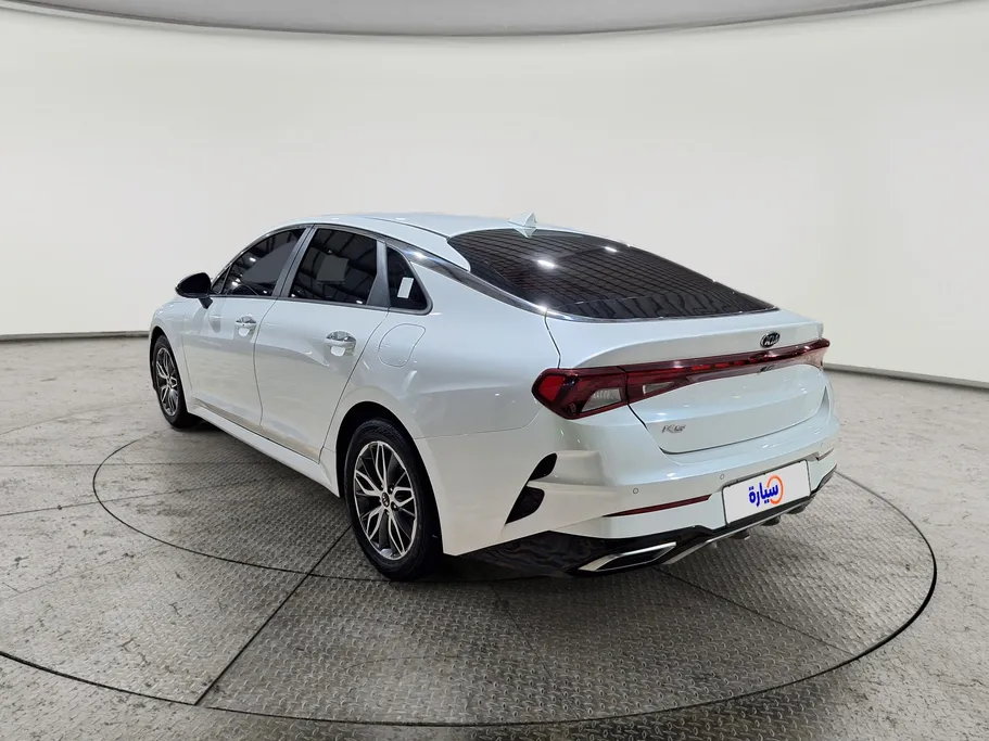 2021 Kia K5 GL 