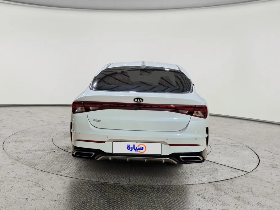 2021 Kia K5 GL 