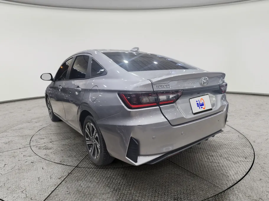 2024 Toyota Yaris  Y Plus 