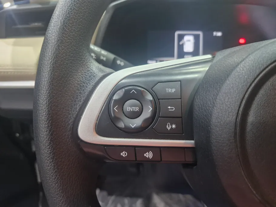 2024 Toyota Yaris  Y Plus 