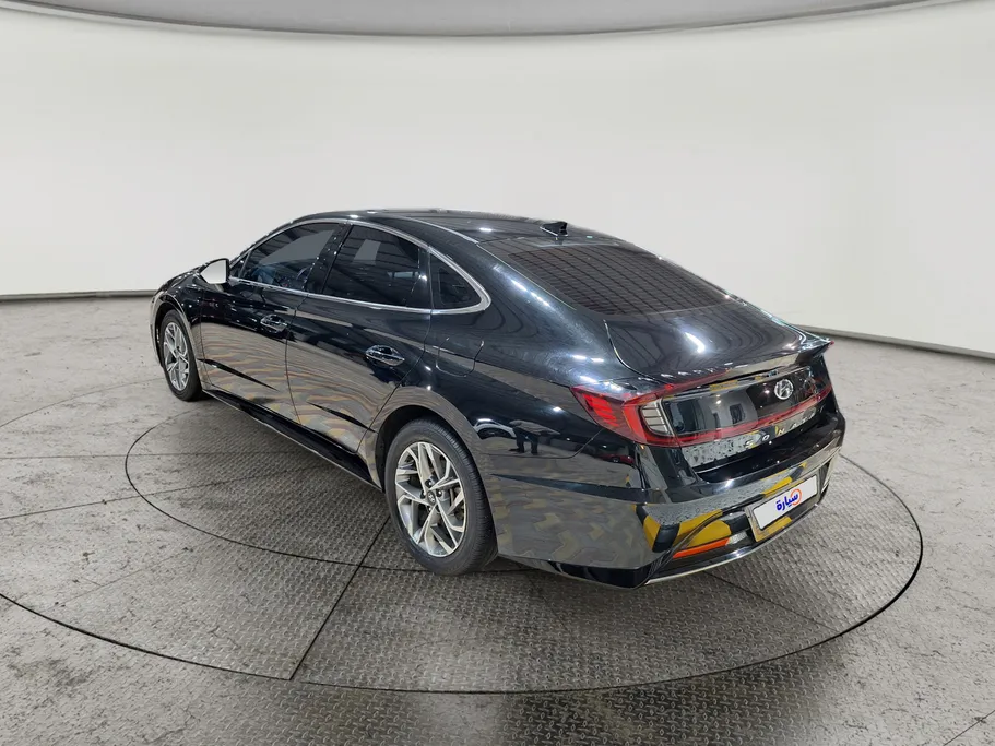 2022 Hyundai Sonata MID 
