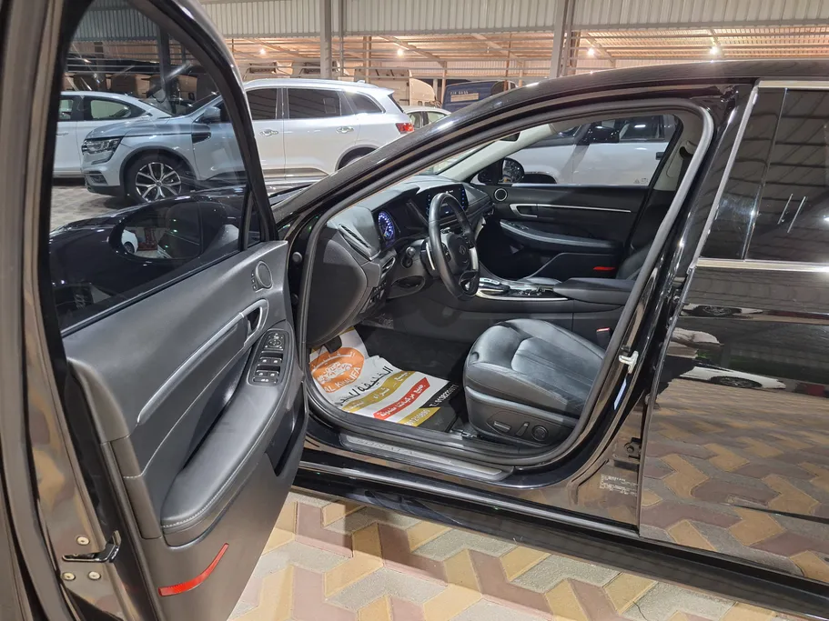 2022 Hyundai Sonata MID 