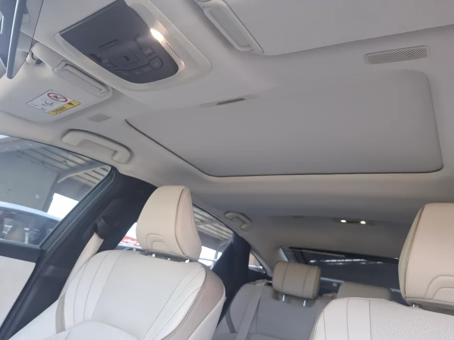 2023 Toyota Crown Premium 