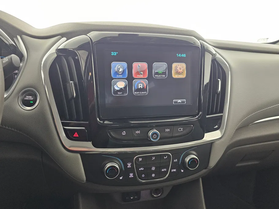 2018 Chevrolet Traverse LT 