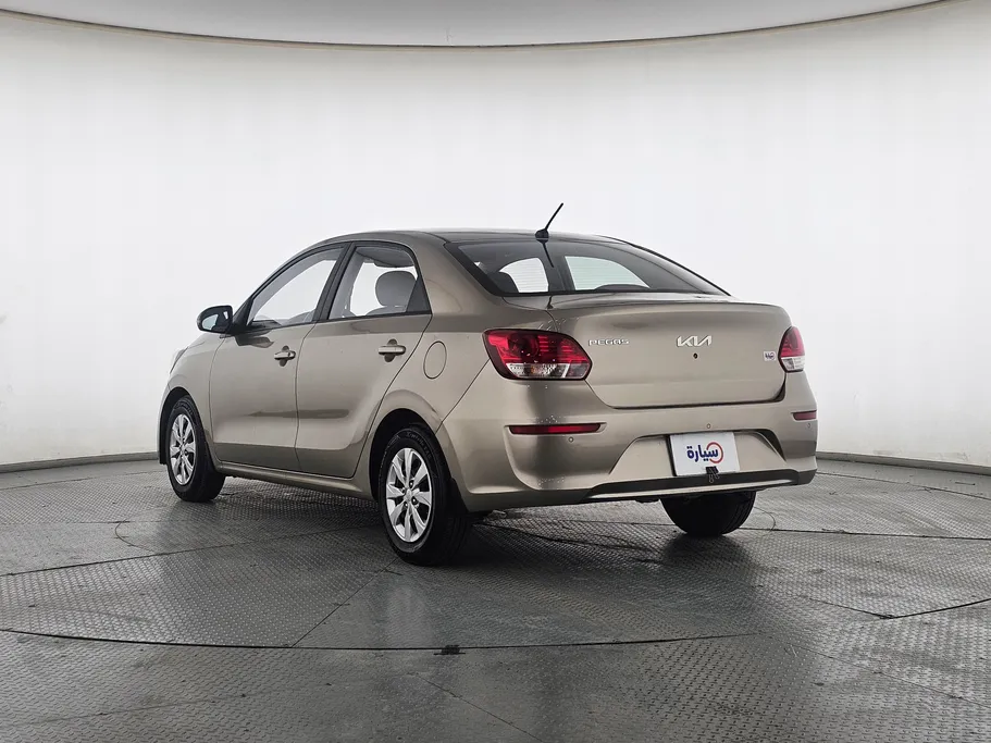 2022 Kia Pegas LX 