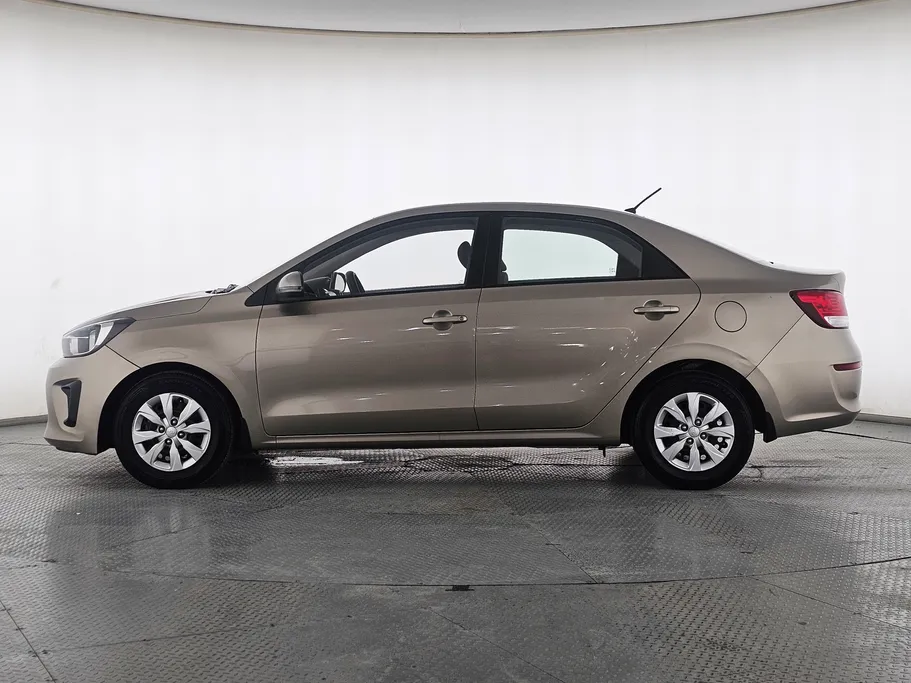 2022 Kia Pegas LX 