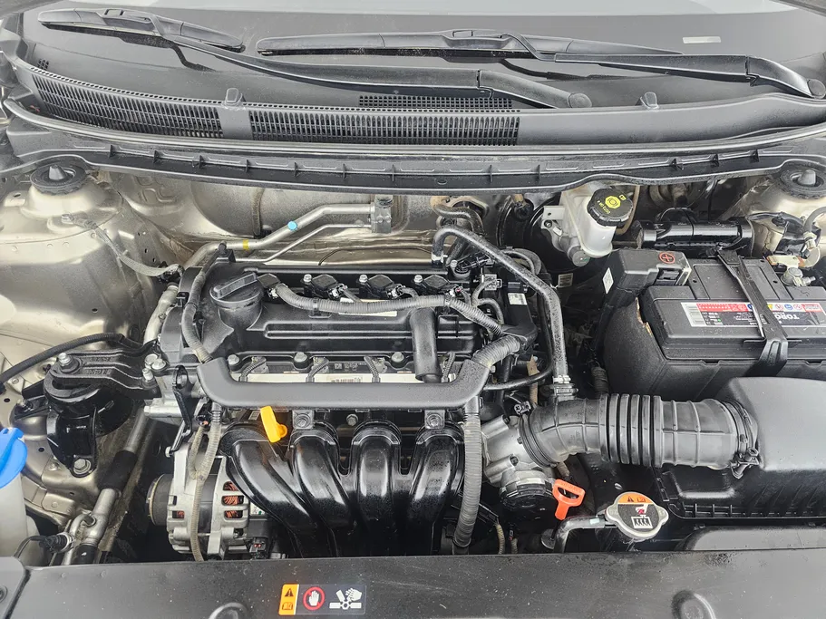 2022 Kia Pegas LX 