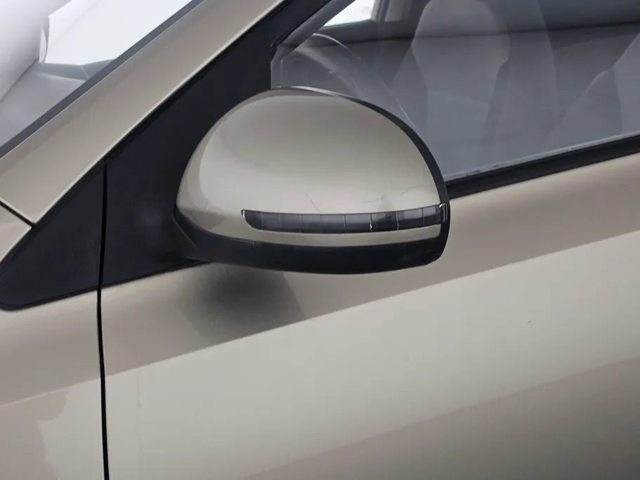 2022 Kia Pegas LX 