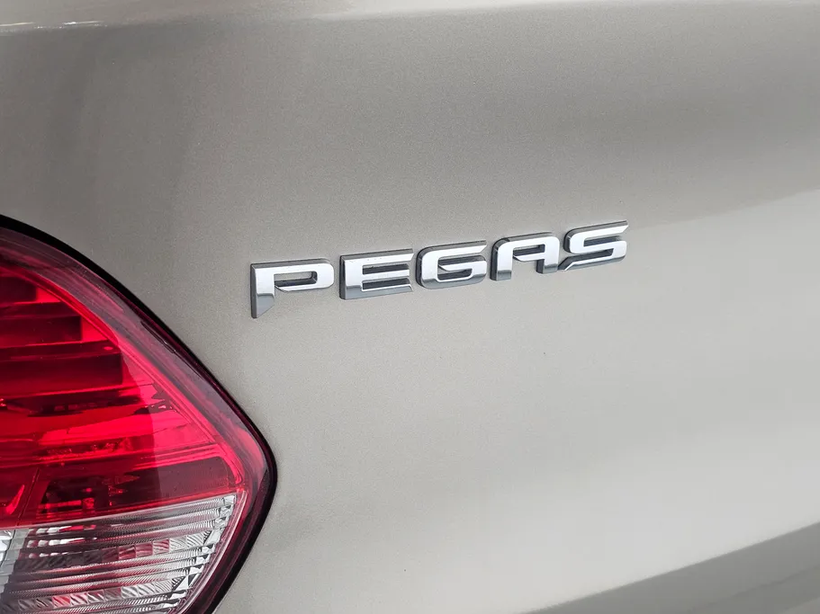 2022 Kia Pegas LX 