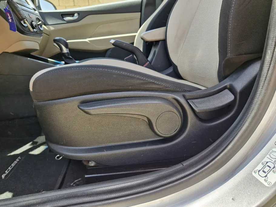 2022 Hyundai Accent Smart 