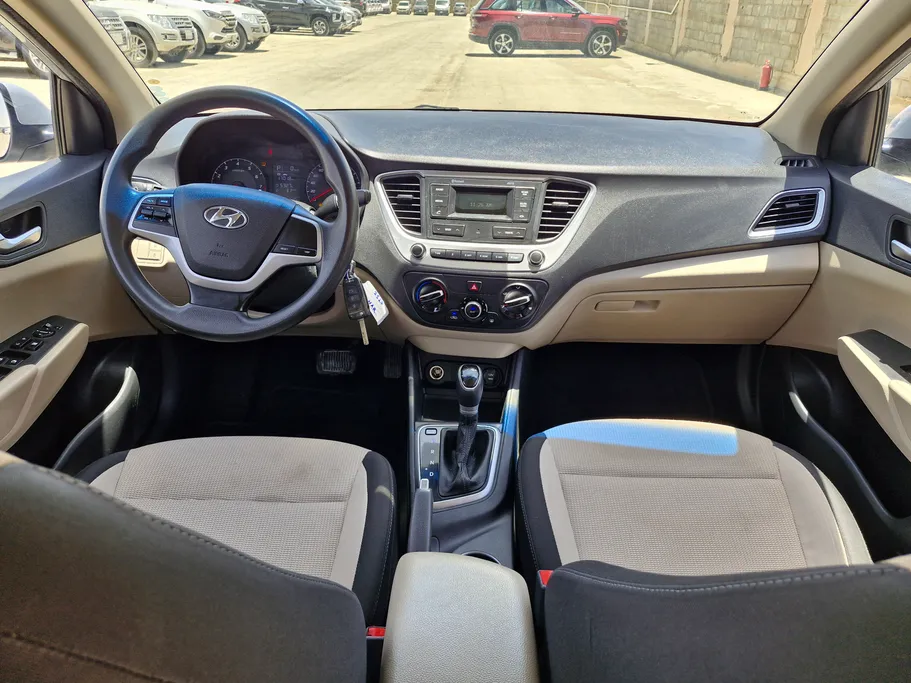 2022 Hyundai Accent Smart 